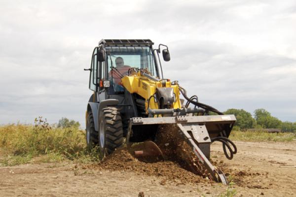 Pros Test Wacker Neuson 750T’s Ambidextrous Design | Construction Equipment